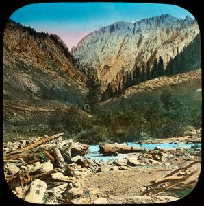 Ansicht zwischen Sonamarg und Baltal, Kaschmir, Indien, spätes 19. oder frühes 20. Jahrhundert von Unbekannt
