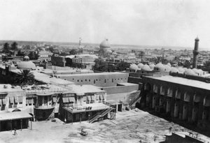 Blick auf Bagdad von einem Blockturm, 31. britisches Feldlazarett, Mesopotamien, Erster Weltkrieg, 1918 von Unbekannt