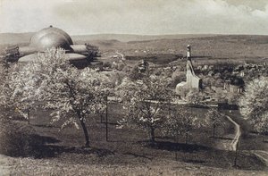 Ansicht des Goetheanums und des Heizhauses, Dornach, Schweiz, 1914-1916 von Unbekannt