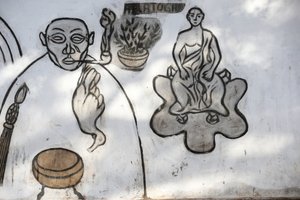 Voodoo-Wandmalerei auf dem Akodessewa-Fetischmarkt, bekannt als der größte Voodoo-Markt der Welt. Lome, Togo