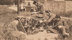 Funkoperator in der neuesten Art von Trainingsmaschine von Unbekannt