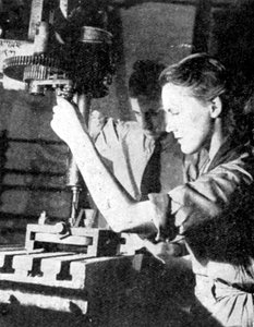 Frau Rüstungsarbeiterin, Zweiter Weltkrieg, 1940