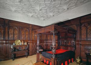 Bett mit eingelegter Dekoration, 1593, aus Corbet Castle, Shrewsbury, Täfelung aus Sizergh Castle, Cumbria