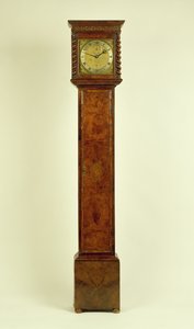 Charles II Walnuss-Standuhr, von Charles Gretton