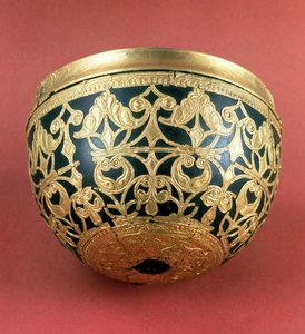 Goldenes Durchbruchmuster für eine lackierte Schale aus Schwazenbrach, keltische Kunst, 5. Jahrhundert v. Chr. von Unbekannt Unbekannt