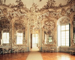 Innenansicht des Spiegelsaals, entworfen von Francois Cuvillies, 1734-39 von Unbekannt Unbekannt