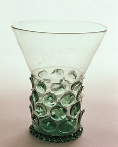Krautstrunk Waldglasbecher, ca. 1600, Gravur datiert 1626 von Unbekannt Unbekannt