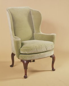 Queen Anne Ohrensessel (Walnuss)
