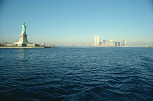 Ansicht der Freiheitsstatue und des südlichen Endes der Insel Manhattan von Unbekannt Unbekannt