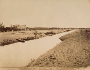 Ein Souvenir von Odoardo Beccaris Reisen: ein Kanal in Ismailia von Unbekannter Künstler