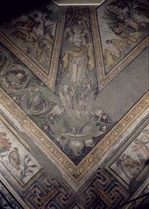 Allegorische Figur des Herbstes (Detail), Mosaikboden, der die Jahreszeiten und Jagdszenen darstellt, aus der Konstantinischen Villa in Daphne, römisch, ca. 325-330 n. Chr. von Unbekannt