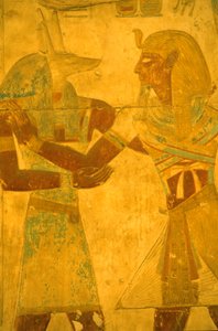 Altes Ägypten, Wandmalerei/Gravur, Seti I umarmt den Gott Anubis, Tempel von Seti I, Abydos
