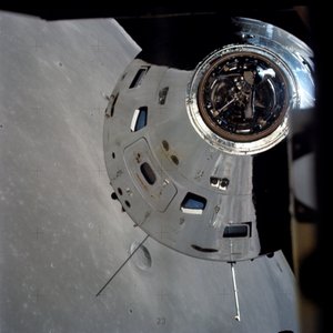 Apollo 17 Kommando-/Servicemodule fotografiert vom Mondmodul in der Umlaufbahn