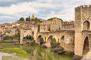 Besalu, Provinz Girona, Katalonien, Spanien, 2018