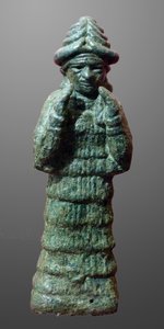 Bronzefigur der Schutzgöttin LAMA, Mesopotamien ca. 2035-1794 v. Chr. von Unbekannt