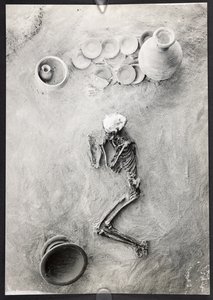 Begräbnisgruppe auf dem Friedhof auf Site H, Eastern Trench, Harappa-Ausgrabungen, Mohenjo-Daro