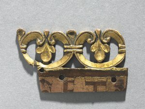 Fragment eines ornamentalen Wappens von einem Reliquienschrein, ca. 1165-1180 von Unbekannt