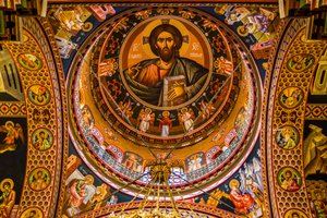Jesus als Pantokrator, Byzantinische Minas-Kathedrale mit bunten Fresken, Heraklion von Unbekannter Künstler