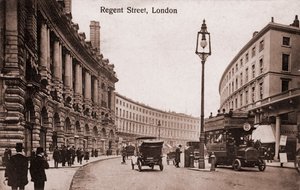 London - Regent Street mit frühen Straßenbahnen und Autos. Anfang 1900er Jahre (Postkarte) von Unbekannter Künstler