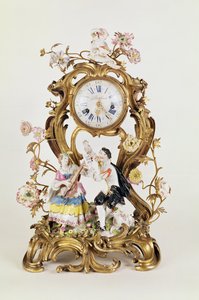 Louis XV vergoldete und Porzellanuhr, mit Meissener Figuren