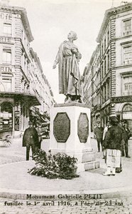 Denkmal in Brüssel zur Erinnerung an Gabrielle Petit, ca. 1925 von Unbekannt