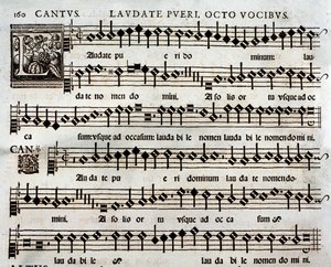 Seite der Partitur von Laudate pueri Psalm mit 8 Stimmen von Tomás Luis de Victoria