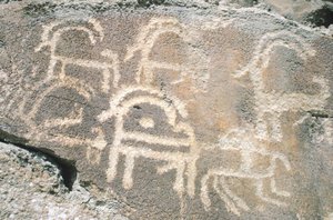 Felszeichnungen im Hunza-Tal, nahe dem archäologischen Gebiet von Karimabad, Pakistan von Benjamin Baud