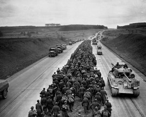 Zweiter Weltkrieg (1939-1945): In der Nähe von Gießen (Deutschland) nördlich von Frankfurt am Main 29. März von Unbekannt