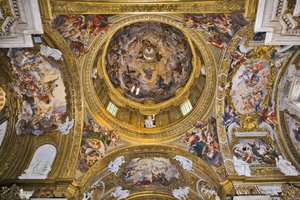 Ansicht der Kuppel, der Pendentifs, der Gewölbe des Querschiffs und des Vorchors mit Fresken von Baciccia, Kirche des Gesù, Rom, Italien von Unbekannter Künstler