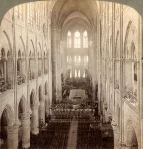 Innenraum der großen Kathedrale Notre Dame, Paris, Frankreich, 1900
