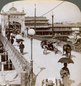 Blick nach Westen über den Kamo-Fluss Kamogawa an der Shijo-Brücke, Kyoto, Japan, 1904