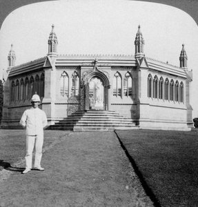 Denkmal für die britischen Frauen und Kinder, die während des indischen Aufstands in Cawnpore, Indien, ermordet wurden, 1903 von Underwood and Underwood