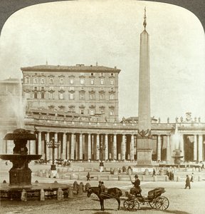 Der Vatikanpalast vom Petersplatz, Rom, Italien von Underwood and Underwood
