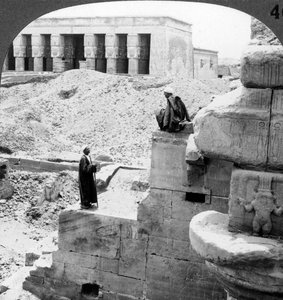 Der schöne Tempel der Hathor in Denderah, Ägypten, 1905
