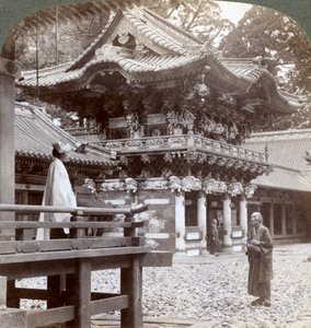 Yomeimon-Tor, buddhistischer Tempel von Yakushi, Nikko, Japan, 1904 von Underwood and Underwood