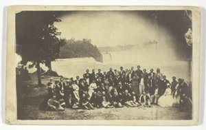 Ohne Titel (Gruppe an den Niagarafällen) von Unknown