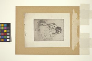 Annie, sitzend