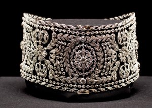 Halskette im Choker-Stil aus Platin und Diamanten, getragen von Mrs. Potter Palmer I, geborene Bertha Honoré von Unknown artist