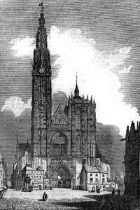 Gotische Architektur: Ansicht der Kathedrale Notre Dame in Antwerpen.