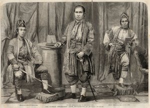 Porträts der siamesischen Botschafter, die 1857 nach England kamen. Von links nach rechts: Cha Mun Mondr Bidacks, Vertreter des zweiten Königs von Siam, Phya Mantri Suriyawanse und Chau Mun Sarbbedh Bhacty, Botschafter des ersten Königs. Gravur in „The i