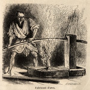 Der Bogenhersteller in seiner Werkstatt, setzt das Holz der Flamme eines Spänefeuers aus, um ihnen die notwendige Krümmung zu geben. Gravur zur Illustration der Reise nach Japan, von Aime Humbert, Minister der Schweizerischen Eidgenossenschaft, 1863-1864,  von Unknown artist
