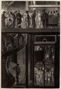 Der Abstieg der Bergleute (Männer, Frauen und Kinder) durch den Aufzugskäfig in die unterirdischen Galerien der Creusot-Kohleminen. Illustration einer Reise nach Creusot und den Minen von Saone und Loire, 1865, von L. Simonin, in 