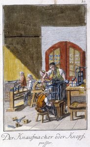 Handwerk: der Knopfmacher in seiner Werkstatt. In „Umfassende Beschreibung der Künste und Handwerke und Werkstätten für junge Leute“ von Johan Peter Vue. Hrsg. Nürnberg, Weigel und Schneider