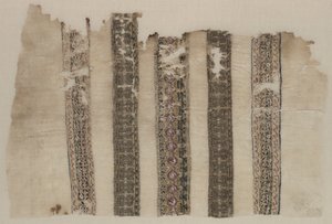 Fragment aus Teilen von drei Tiraz-Stil Textilien von Unknown artist