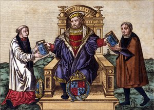 Porträt von König Heinrich VIII. von England (1491 - 1547) auf seinem Thron, die Bibel an zwei Höflinge überreichend. Kolorierte Gravur von Unknown artist