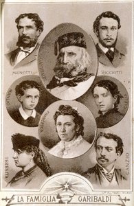 Porträt des Patrioten und Helden des Risorgimento Giuseppe Garibaldi und Mitglieder seiner Familie: Menotti, Ricciotti und Teresita, Sohn von Anita; Stefano Canzio, Ehemann von Teresita; Francesca Armosino, dritte Ehefrau und ihre Kinder von Unknown artist