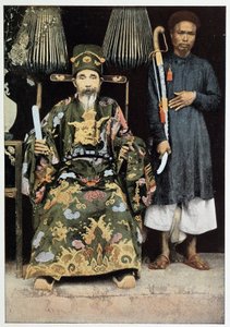Porträt von Kinh Luoc (Vizekönig) von Tonkin von Unknown photographer