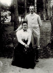 Wladimir Dmitrijewitsch Nabokow und Jelena Iwanowna Rukawischnikowa