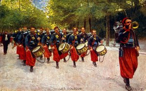Erster Weltkrieg Propaganda-Postkarte, ca. 1916, zeigt nordafrikanische Zuaven-Soldaten
