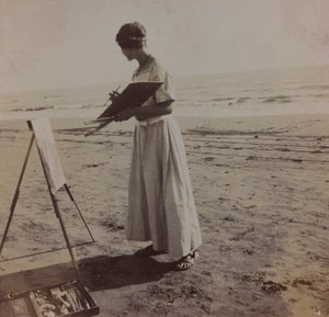 Junger Maler am Strand in Forte dei Marmi, Italien